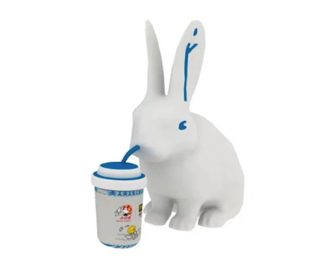White Rabbit draws crowds at its new milk tea store